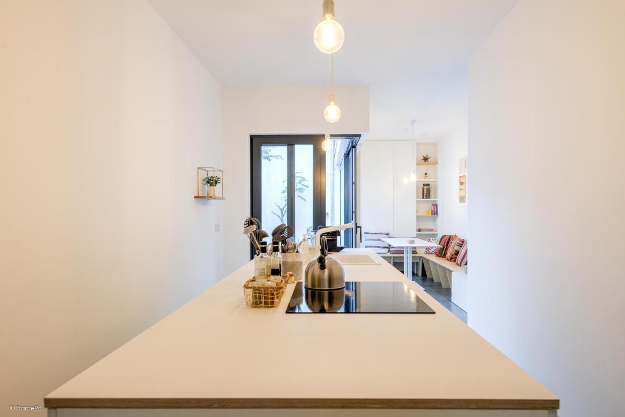 Stylishly Furnished Private Home In A Vibrant Area أنتويرب المظهر الخارجي الصورة